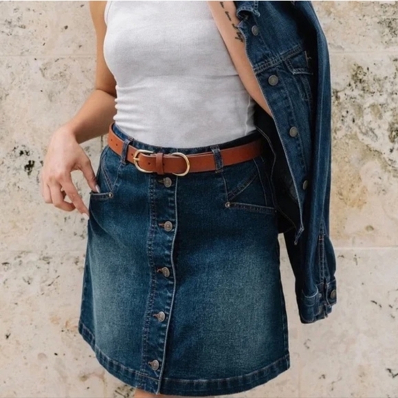 Frye denim skirt sz 0, womens cotton blend - Picture 1 of 8